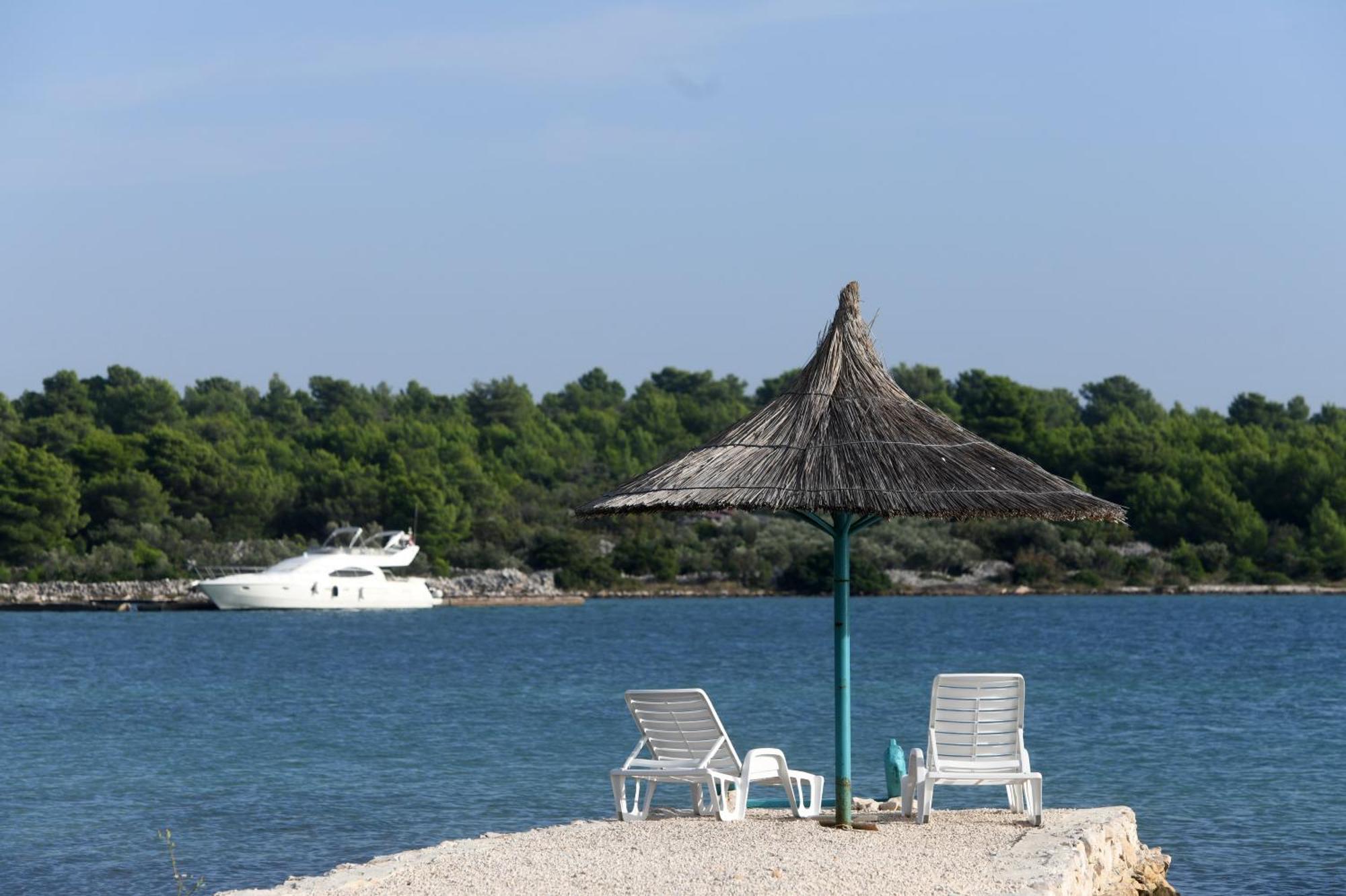 Beach House Marina Grande Betina  Exteriör bild